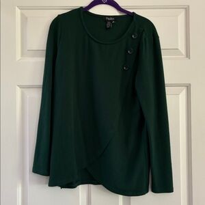 Papillon Blanc Forest Green Knit Top